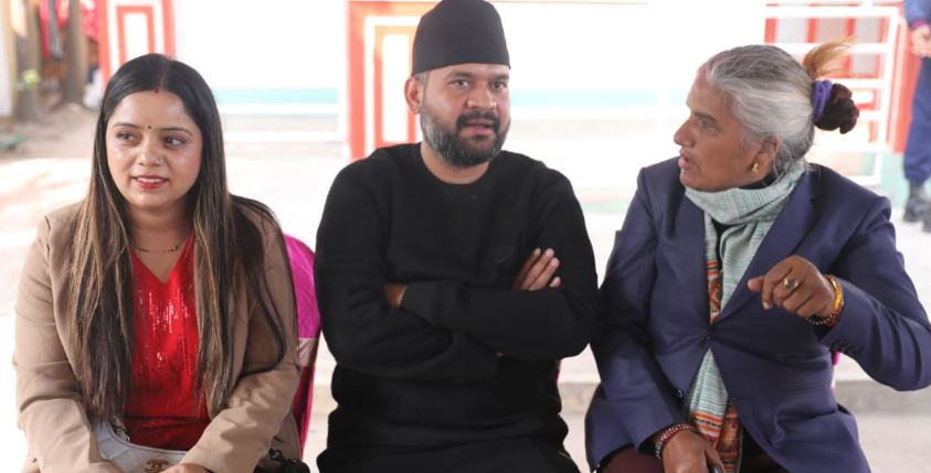 झापा ५को घरदैलो र छलफलमा बालेनको रणनीति, प्रत्येक ग्रुपसँग १० मिनेट मात्र गफगाफ
